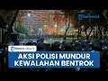 Download Lagu Kewalahan! Polisi Mundur Tak Ingin Bentrok dengan Massa, Kapolres Jakpus: Jangan Lempar-lempar