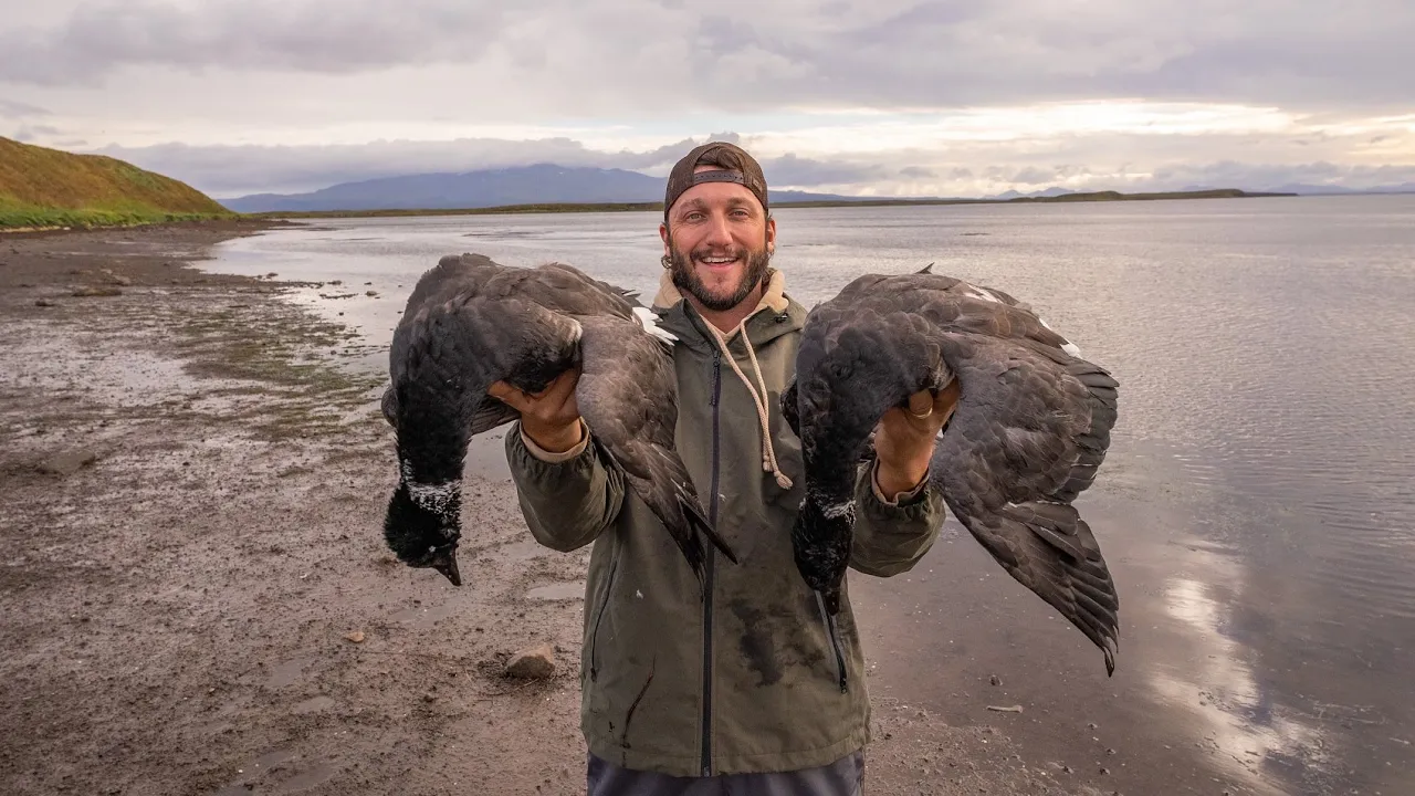 First Day Hunting Trophy Brant in Cold Bay Alaska!! 4 Man Limit Ep. 1