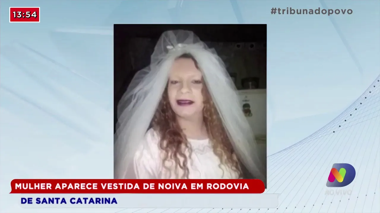 Mulher aparece vestida de noiva em rodovia de Santa Catarina