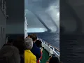 Download Lagu waterhoos tornado in onweersbui 😱gevangen op camera #storm​ #orkaan​ #schip​ #noordzee #trending