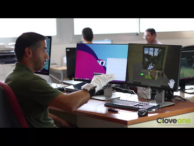 Gloveone Demo by NeuroDigital Technologies