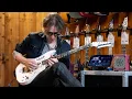 Download Lagu Crafting Your Guitar Tone with Steve Vai