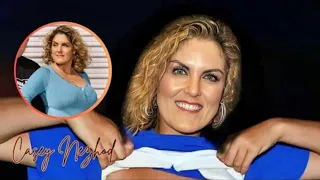 Casey Nezhoda Shows Off Her Huge Size In A New Photo