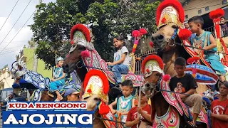 Download kuda renggong bikin macet - Dancing horse video geboy grup MP3