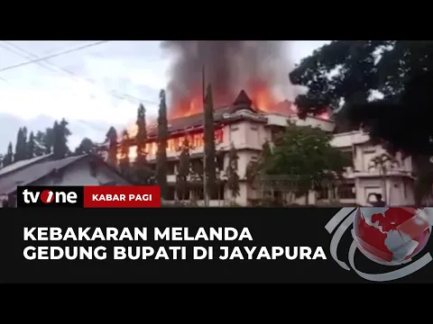 Gedung Bupati di Papua Terbakar Hebat, Enam Ruangan Ludes Terbakar