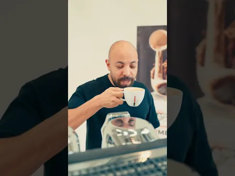 فنجان قهوة ب ٥٠٠ الف جنية