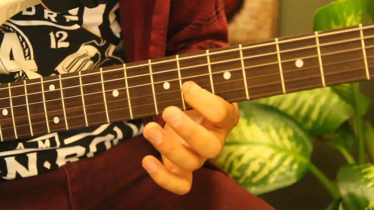 How to play runaway baby by bruno mars on guitar