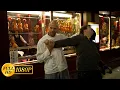 Download Lagu Jason Statham taught football fans a lesson / Hummingbird (2013)