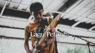 Download IKSAN SKUTER - LAGU PETANI (LIVE SESSION DW COFFEE MALANG) MP3