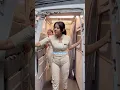 Download Lagu Pramugari Cantik Super Air Jet Close Door Pesawat Airbus A320-200