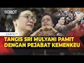 Download Lagu [FULL] Tangis Sri Mulyani Pamit dengan Pejabat Kemenkeu: Selfie, Lagu Perpisahan hingga Terima Bunga