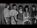 Download Lagu M.A.S.H. (Svn) - Studio vs Live 1984/85 - Don't Go