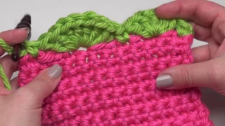 How to Crochet Scalloped Edging Right Handed