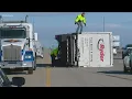 Truck crash closes westbound I-84 in east Boise