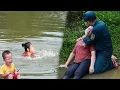 Download Lagu Amidst the crisis by the cold river, the warm love of a kind friend saved a single mother!