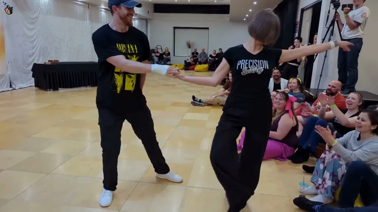 Novice-Pro Lead/Follow