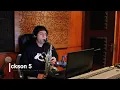 Download Lagu Who's Loving You - The Jackson 5 Cover Saxophone by Amankay Sax