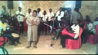 نايف خوجلي علم بارز في سماء الغناء الشعبي 