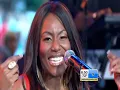 Mandisa Sings "Good Morning"
