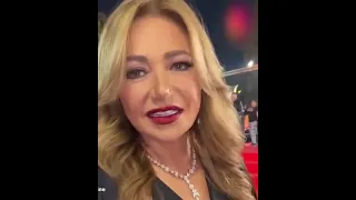 إزاي المطرب الصعيدي محمد العجوز طلب الجواز من ليلى علوي دندنها
