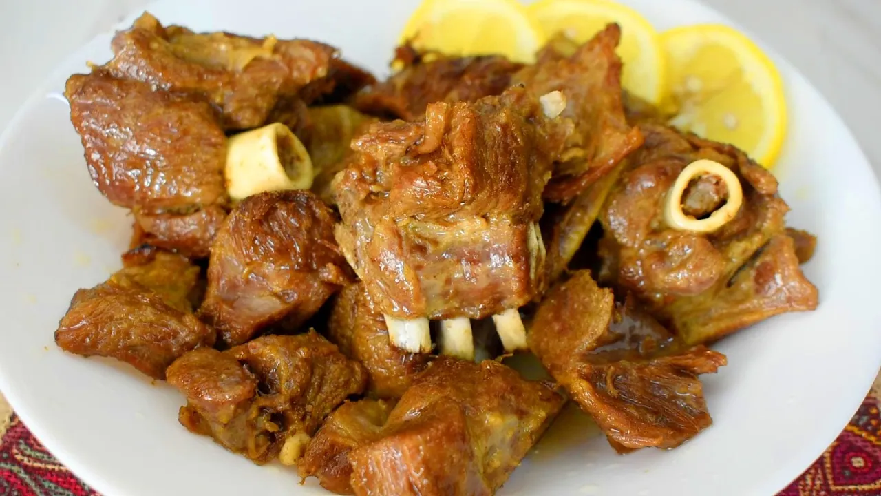 Traditional Namkeen Gosht Baghair Charbi k/ Namkeen Gosht By Lively Cooking   Eid Special Recipe