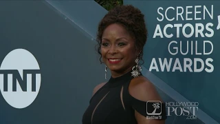 Crystal Fox talks about her hit netflix movie A Fall From Grace on the red carpet of SAG Awards