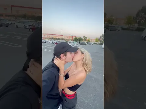 Besos con mi amiga por cada flip #skate