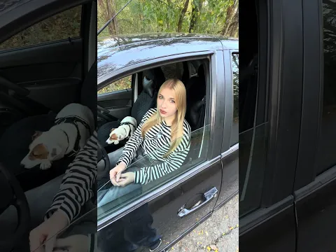 У девушки колесо спустило