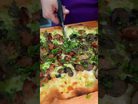 LA PIZZA FAVORITA DE CHEF ROBERTA! 🍕🇮🇹 #chefroberta #recetas #pizza
