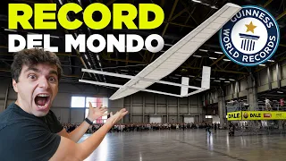 IL LANCIO DELL'AEREO DI CARTA PIÙ GRANDE DEL MONDO!