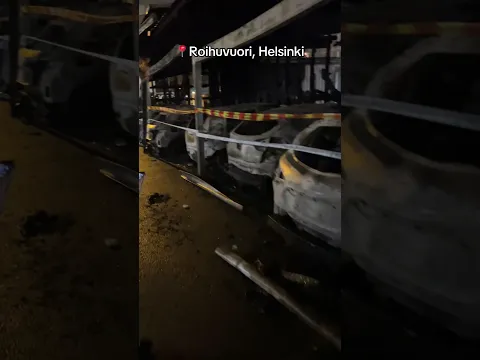 Kävin iltalenkillä pyörällä Roihuvuoren kauttaaltaan palaneella autokatoksella, epätodellinen näky!