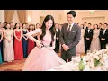 Download Lagu 宴會上前10分鐘百萬禮服被毀，怎料灰姑娘直接拿起剪刀當場改造，驚艷全場！