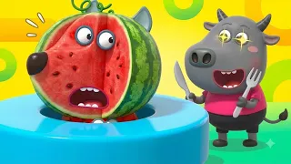 ¡Wolfoo SE ESCONDE DENTRO DE UNA SANDÍA! 🍉🤫ESCONDIDAS EXTREMAS! | Wolfoo en Español