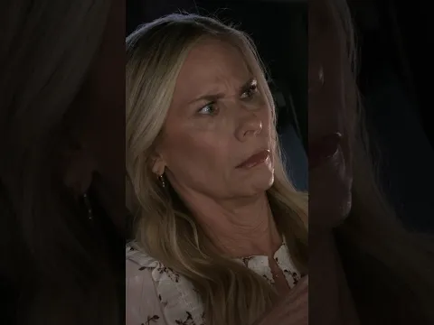 Leanne is her own pageant mom. #Leanne #season2 #LeanneMorgan