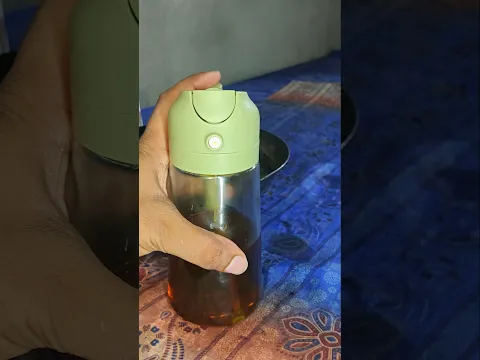 Smart Oil Dispenser Gadget Review 😍Ye kitchen gadget cooking ko bana deta hai aur bhi easy!  #shorts