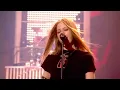 Avril Lavigne - Sk8er Boi (Live at the BRIT Awards 2003)