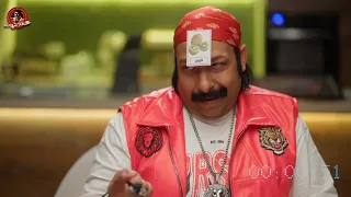 لما تبقى عارف دماغ صاحبك أكتر منه     مافيش أسرع ولا أحرف من جميل في اللعبة دي     دندنها