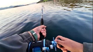 ХЕК на НОВЫЙ спиннинг! РАСПАКОВКА savage boat! Ловля на спиннинг с лодки в Норвегии 