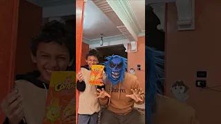 تاخد جنيه دهب ولا تاخد جوليو    دندنها