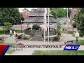 Carlinville Illinois competes in Hallmark s Merriest Christmas Town contest