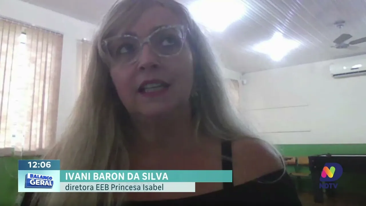 Escola Estadual de Palmitos Enfrenta Problemas Estruturais que Afetam Aulas