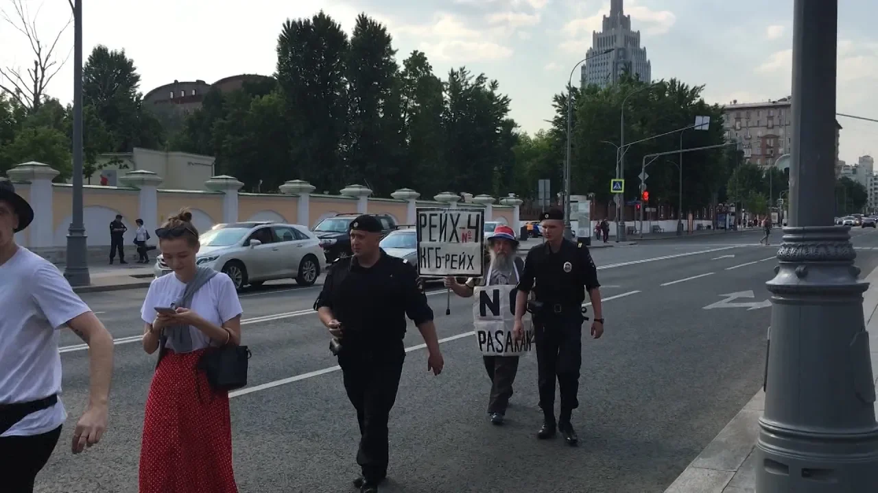 Расследуешь коррупцию - подбросят наркотики?