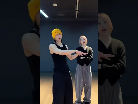 Hyunjin & Lee Chaeyeon "No Tears On The Dance Floor"