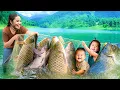 Download Lagu Hand-catching a huge school of giant carp \u0026 catfish to sell at the market, cooking for my children MP3