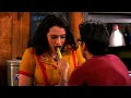 Max Takes A Bite Of Johnny s Celery - 2 Broke Girls 1x06
