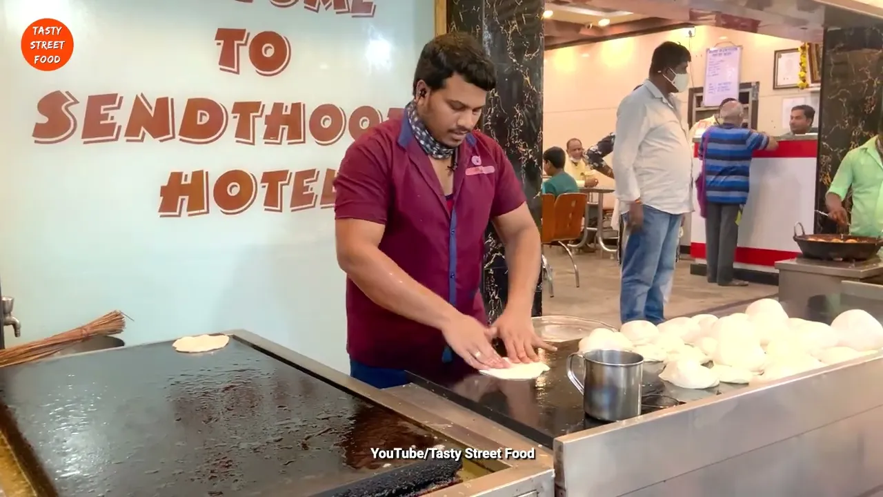 South Indian Handmade Parotta    Sendhoor Coffee @ Bangalore, Karnataka   Indian Street Food