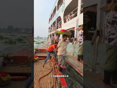 This is so get into boat 😁