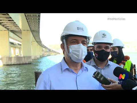 Governador visita obras de restauração nas pontes Pedro Ivo Campos e Colombo Salles