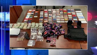 Detectives foil drug ring operating out of Broward apartment