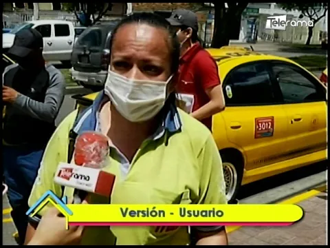 Se registran largas filas en los exteriores del SRI